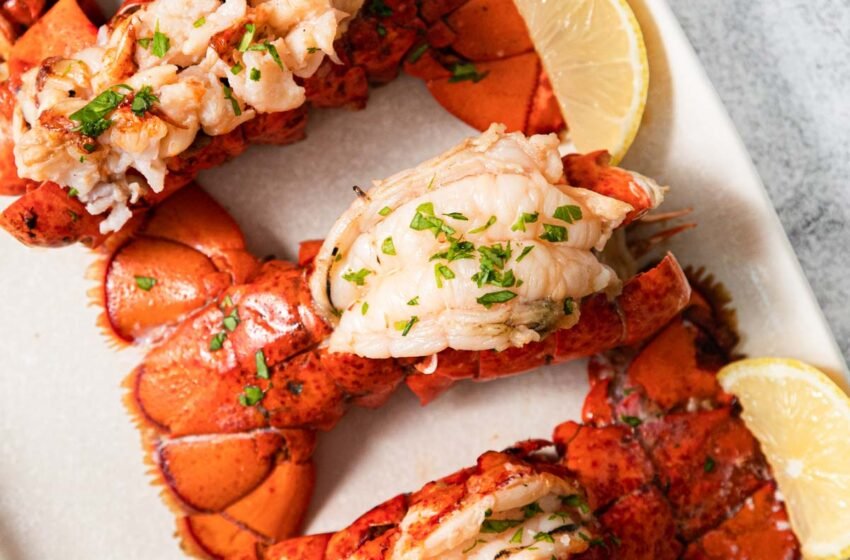 Air-Fryer-Lobster-Tails-with-Lemon-Garlic-Butter-Recipe