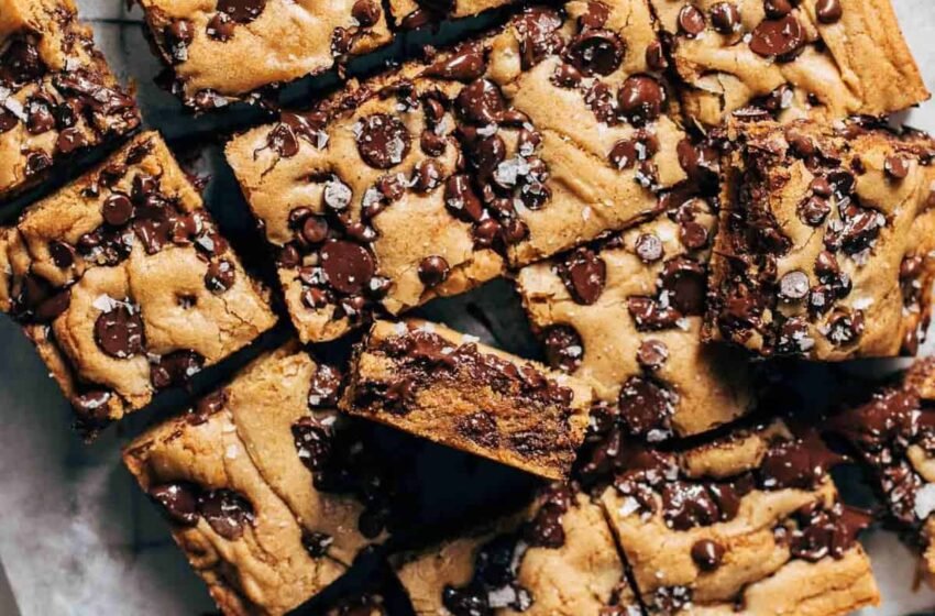 Chocolate-Chip-Cookie-Bars-Recipe