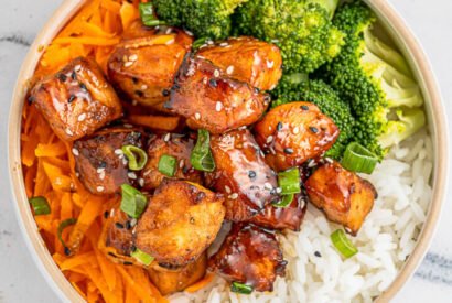 Thumbnail for Teriyaki Salmon Bowl Recipe